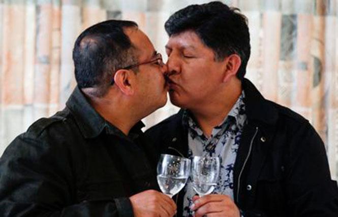 Bay Area Reporter :: Out in the World: Bolivian gay couple celebrate country's 1st civil union - Vimarsana News