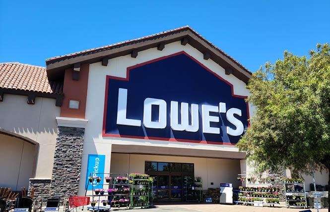 Lowe's Orientation 2022 (What To Wear, How Long + More)