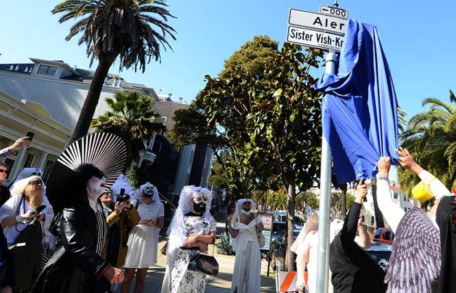 Bay Area Reporter :: San Francisco unveils street sign for drag nun - Vimarsana News
