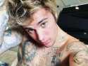 PopUps: Justin Bieber Might Get a Peach Tattoo...but it Not on this Body Part