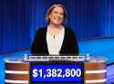 'Jeopardy!' Champ Amy Schneider Opens a New Chapter for Show